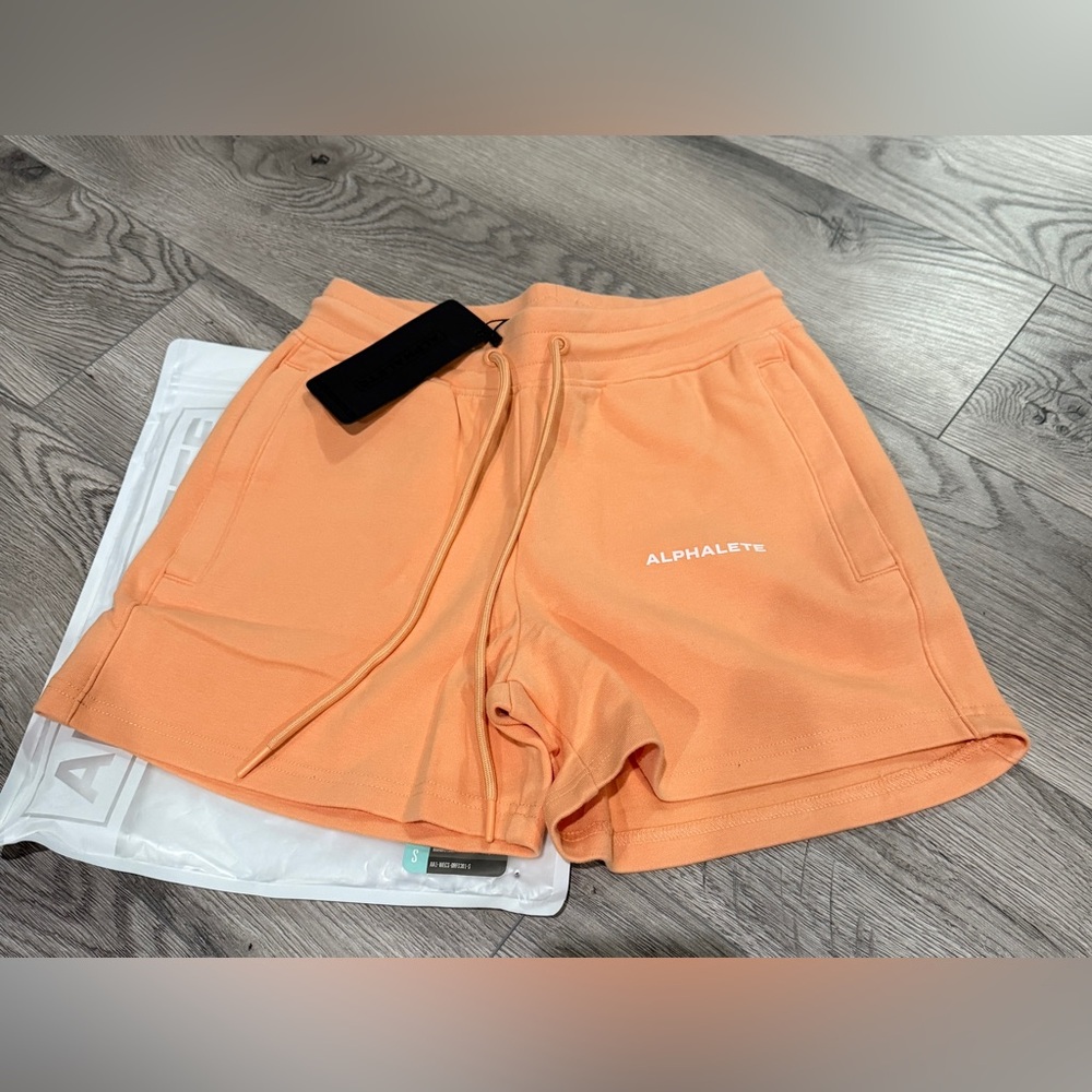 NEW Alphalete Essential Core‎ Athletic Shorts Orange size small NWT